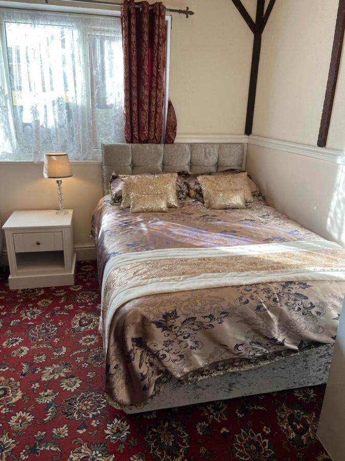 Bed and Breakfast Jasmine House Ньюкі Екстер'єр фото